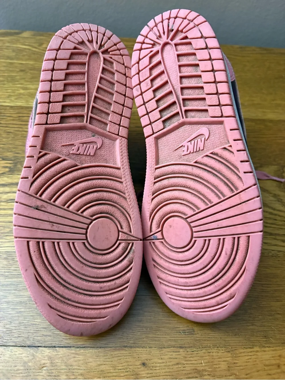 Nike 🌸🌺